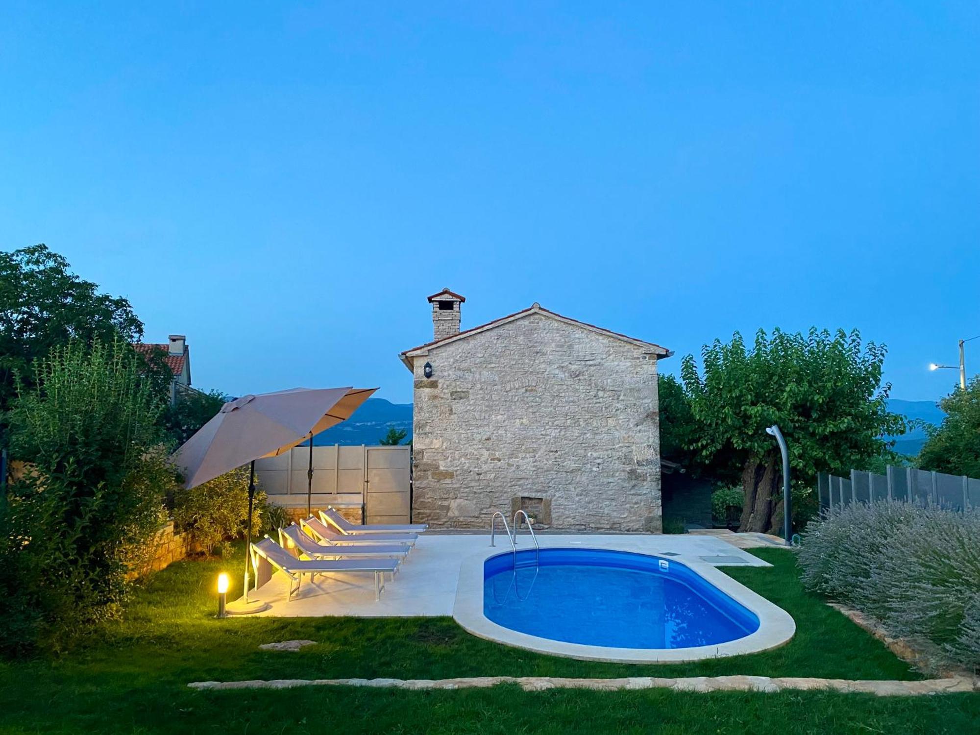 Agroturizam Nezic Villa Oprtalj Exteriör bild