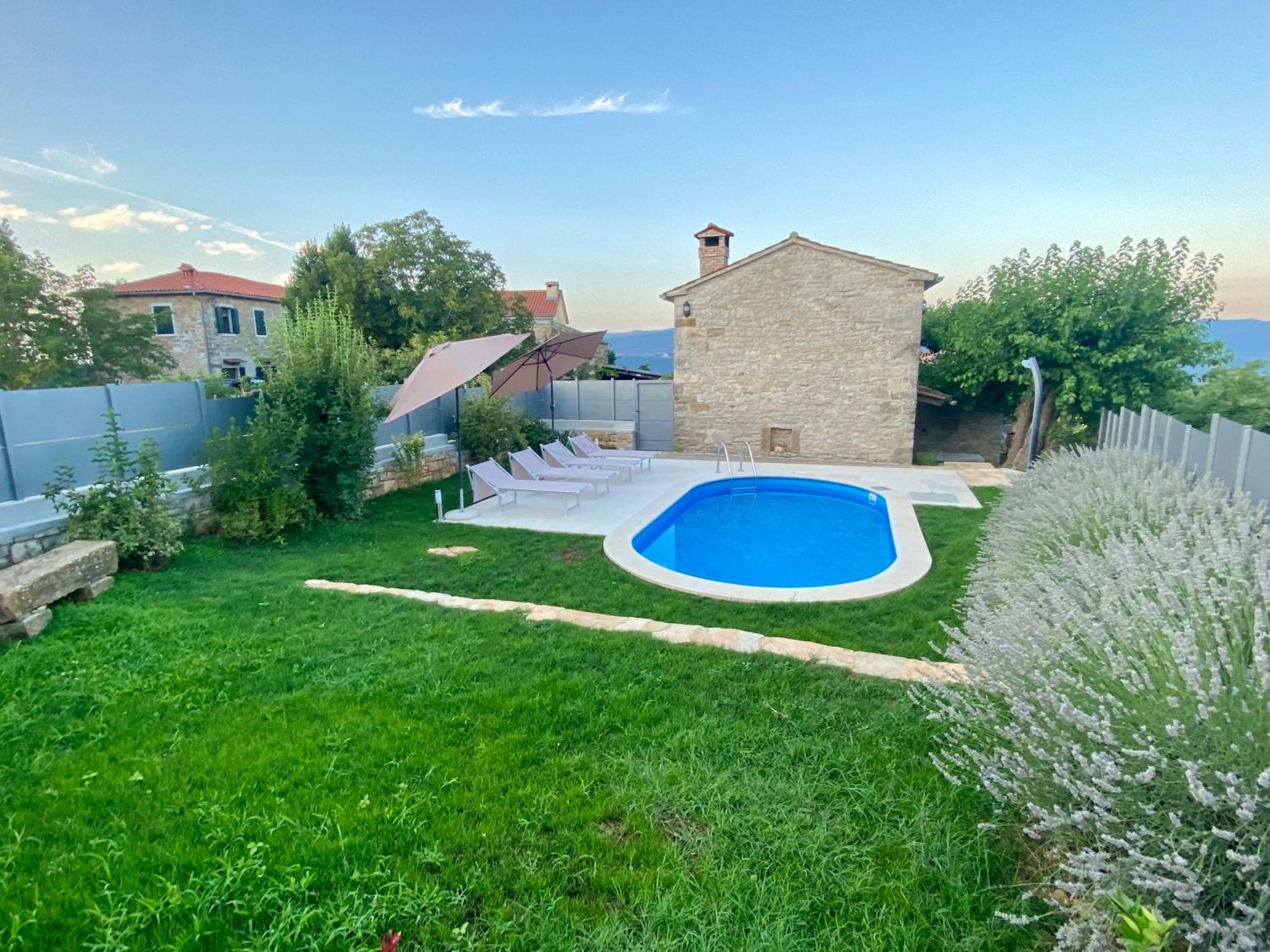 Agroturizam Nezic Villa Oprtalj Exteriör bild