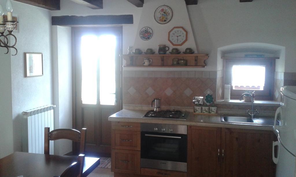 Agroturizam Nezic Villa Oprtalj Exteriör bild