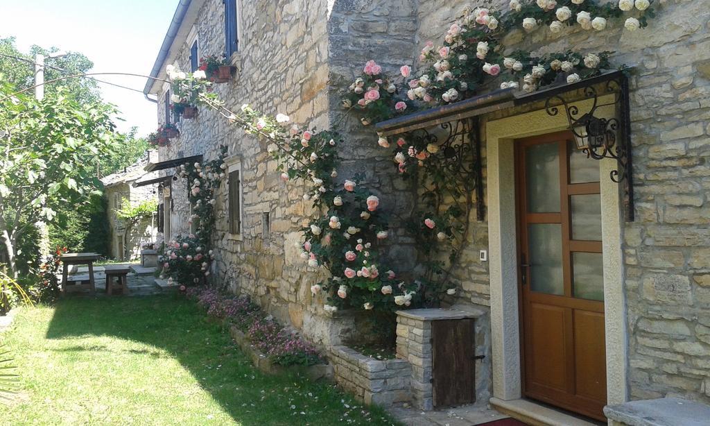 Agroturizam Nezic Villa Oprtalj Exteriör bild